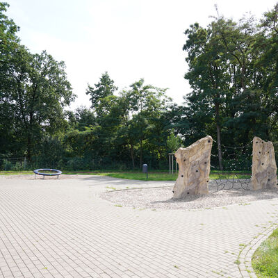 Bild vergrößern: Heidesportplatz Spielmöglichkeiten