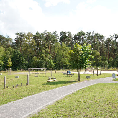 Bild vergrößern: Spielplatz Schlingsbruch