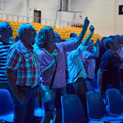 Bild vergrößern: Rudelsingen