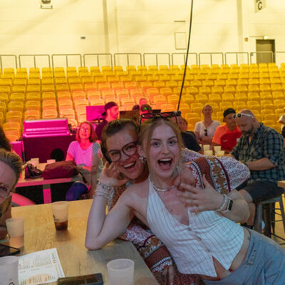 Bild vergrößern: Rudelsingen