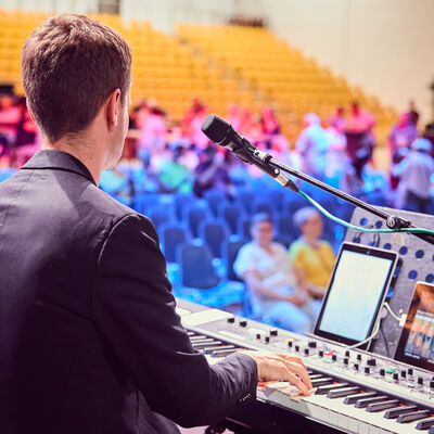 Bild vergrößern: Rudelsingen