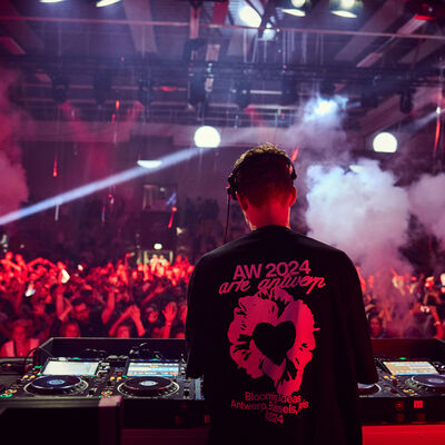 Bild vergrößern: TUJAMO & Friends