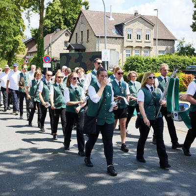 Bild vergrößern: Festumzug am 29.06.2025