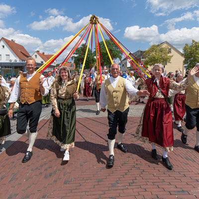 Bild vergrößern: Festumzug am 29.06.2025