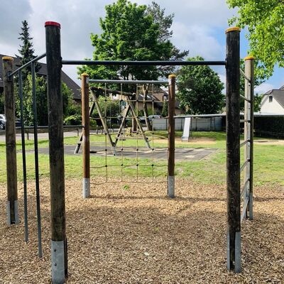 Bild vergrößern: Spielplatz Emilienstraße/Karolinenstraße 2
