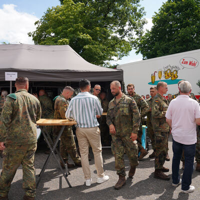 Bild vergr&ouml;&szlig;ern: Festplatz 2