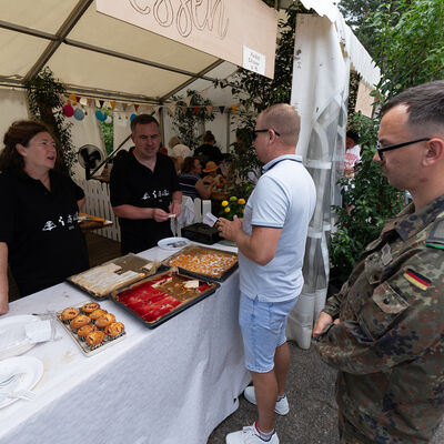 Bild vergr&ouml;&szlig;ern: Festplatz 2