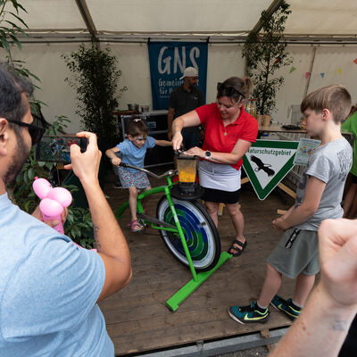 Bild vergr&ouml;&szlig;ern: Festplatz 2
