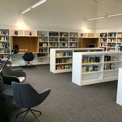 Ihre Stimme zur vorgeschlagenen Umbenennung der Gemeindebücherei