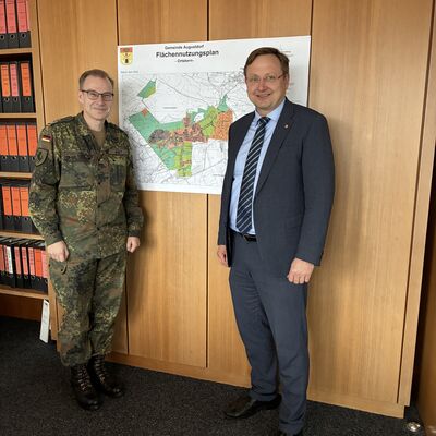 Antrittsbesuch des neuen Brigadekommandeurs beim Bürgermeister