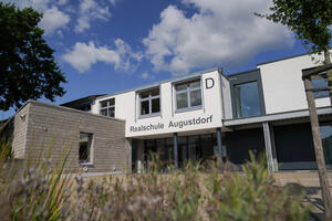 Bild vergr&ouml;&szlig;ern: Realschule Augustdorf