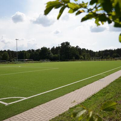 Bild vergrößern: Kunstrasenplatz Schlingsbruch