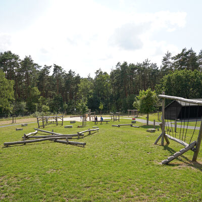 Bild vergrößern: Spielplatz Schlingsbruch